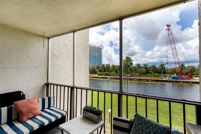 601 Three Islands Boulevard #304, Hallandale Beach