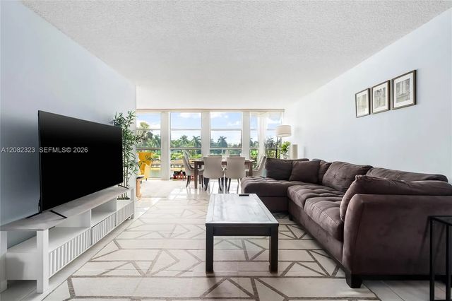 5 of 43 - 601 Three Islands Boulevard #304, Hallandale Beach, FL