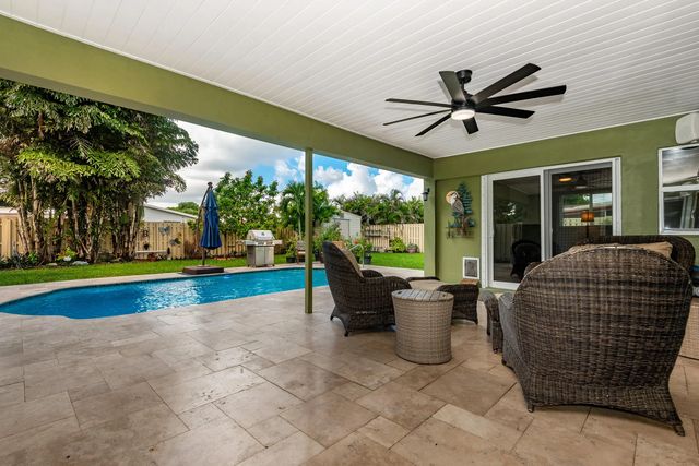 3 of 38 - 6912 Nw 5th Place, Margate, FL