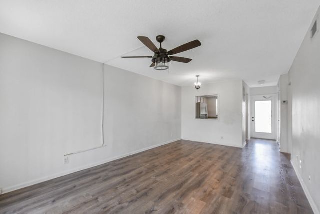 5 of 18 - 9851 Sandalfoot Boulevard #210, Boca Raton, FL
