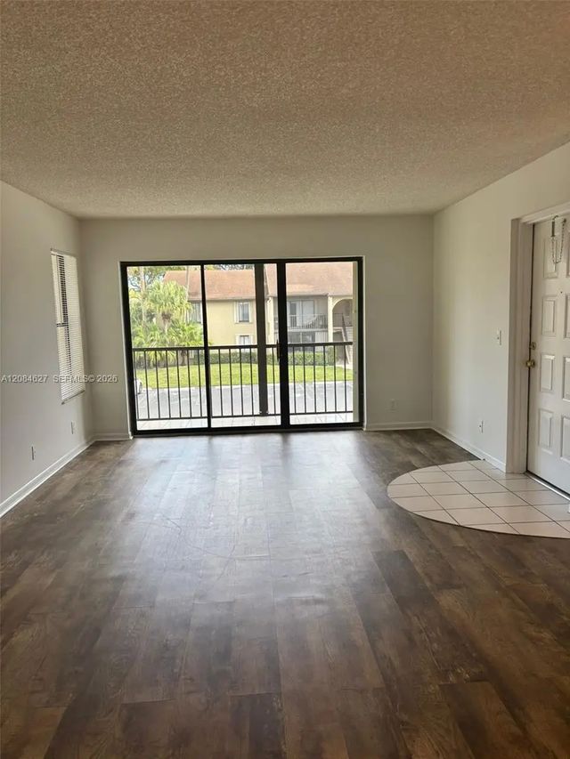 3 of 30 - 718 Sunny Pine Way #h2, Greenacres, FL