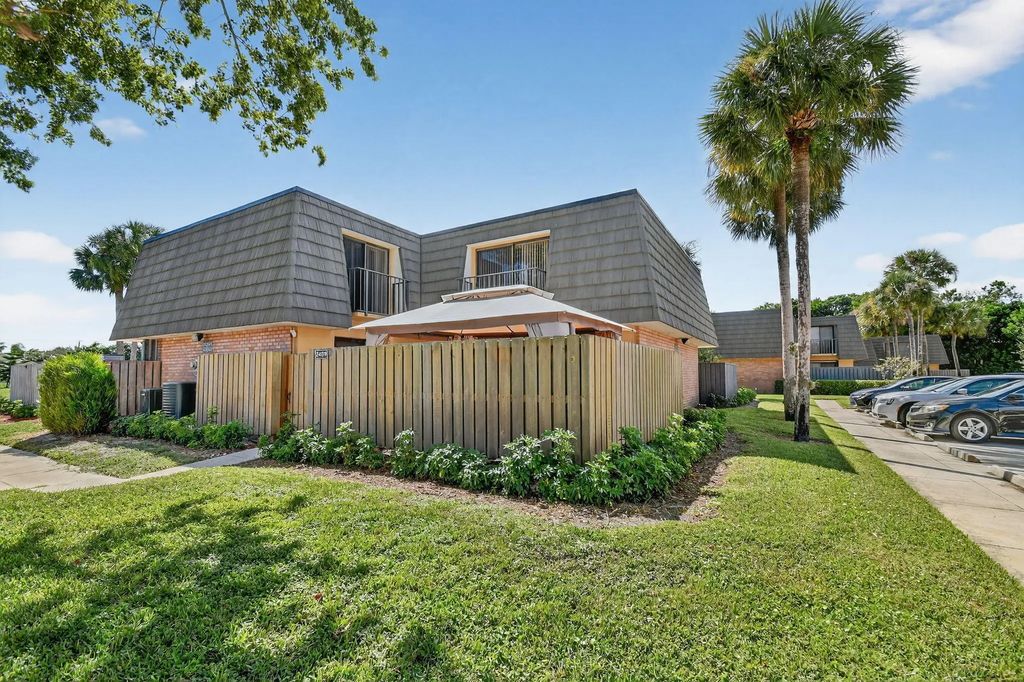 2409 24th Way, West Palm Beach