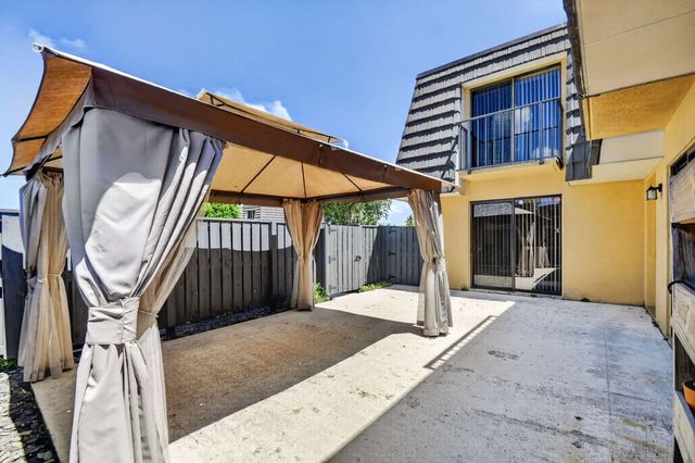 3 of 45 - 2409 24th Way, West Palm Beach, FL