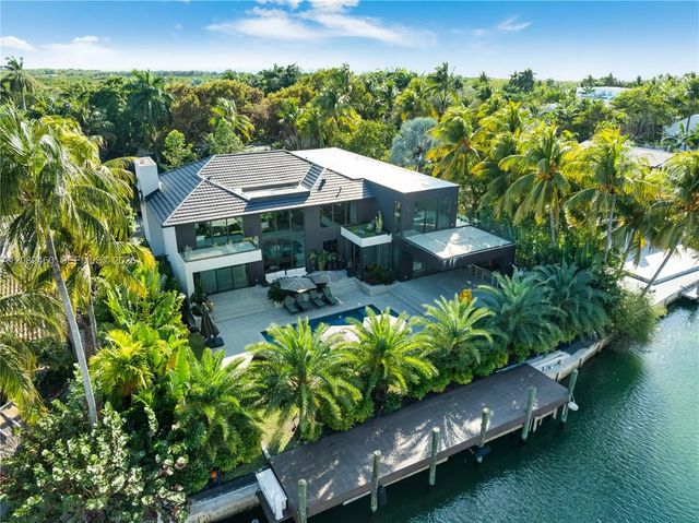 2 of 52 - 131 Cape Florida Drive, Key Biscayne, FL