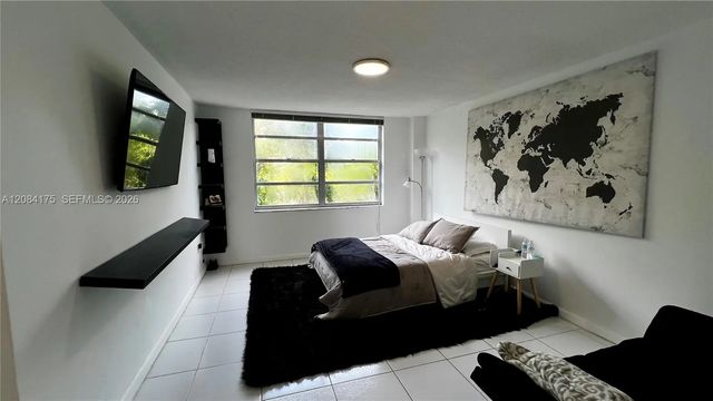 5 of 38 - 2780 Ne 183rd Street #303, Aventura, FL