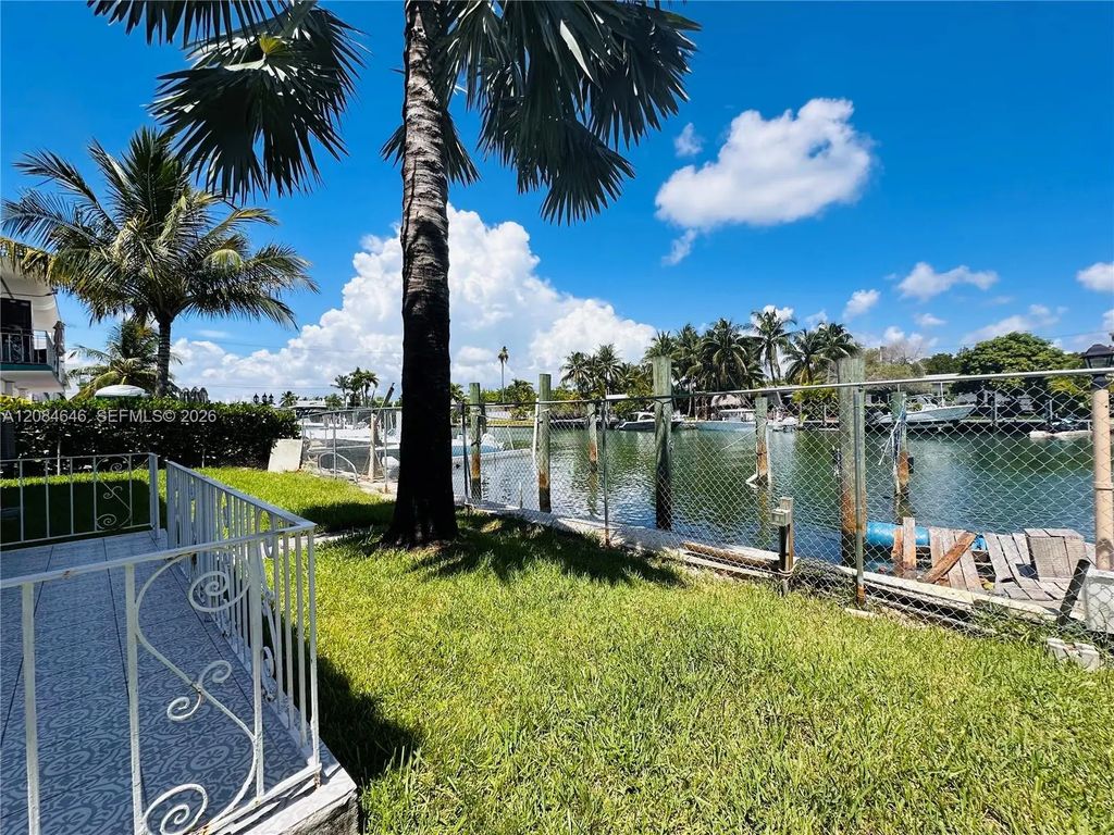 2045 Calais Drive #6, Miami Beach