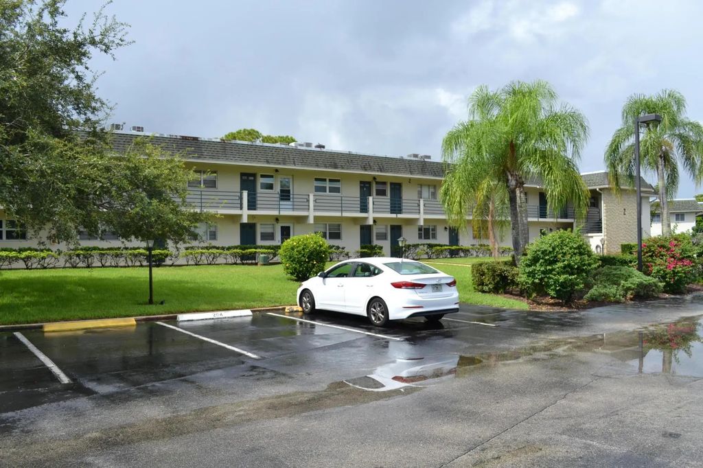 1900 S Kanner Hwy 2-106 Highway #2-106, Stuart