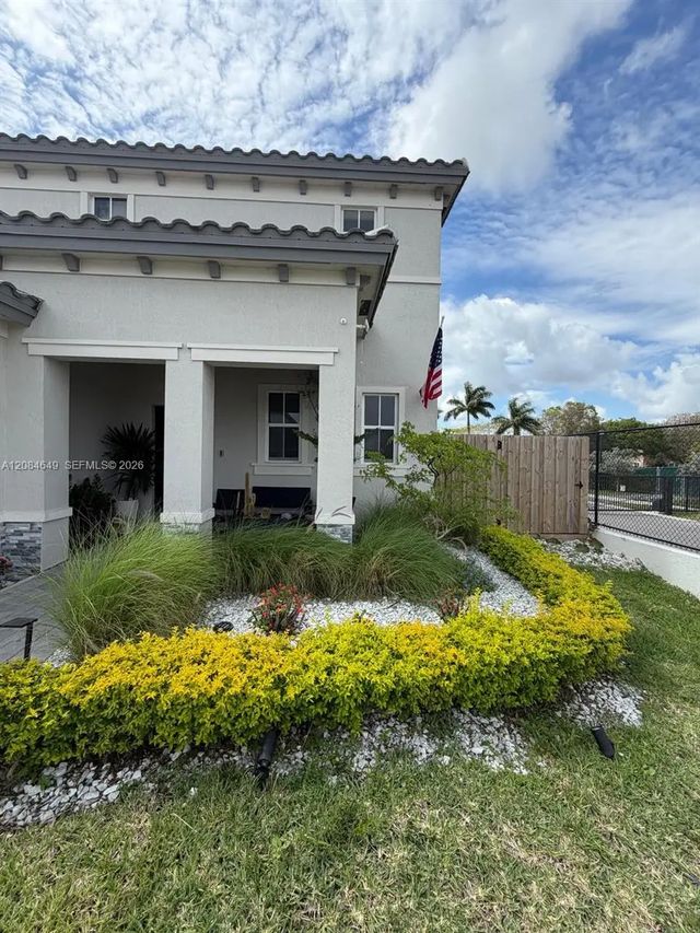 2 of 15 - 2618 Se 9th Street, Homestead, FL