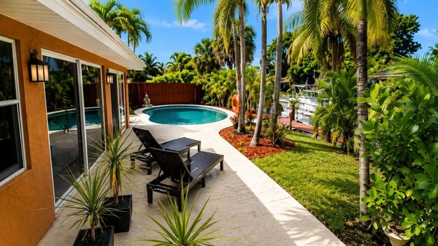 4 of 32 - 2041 Sw 23rd Avenue, Fort Lauderdale, FL