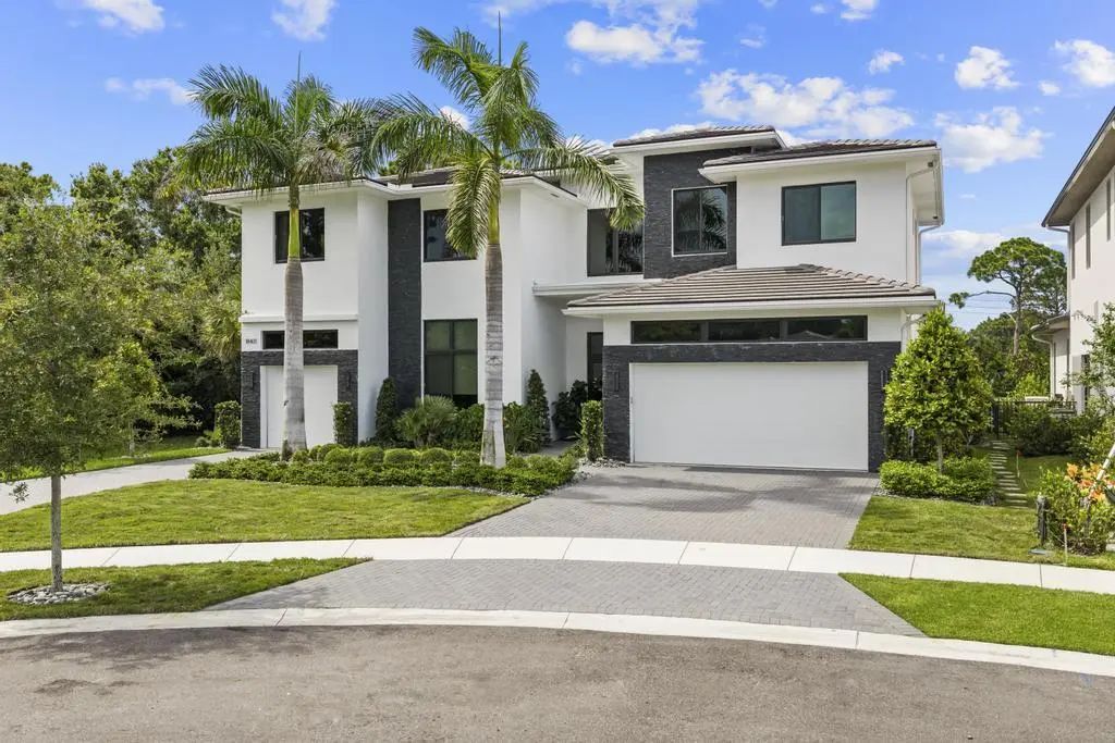 18401 Symphony Court, Jupiter