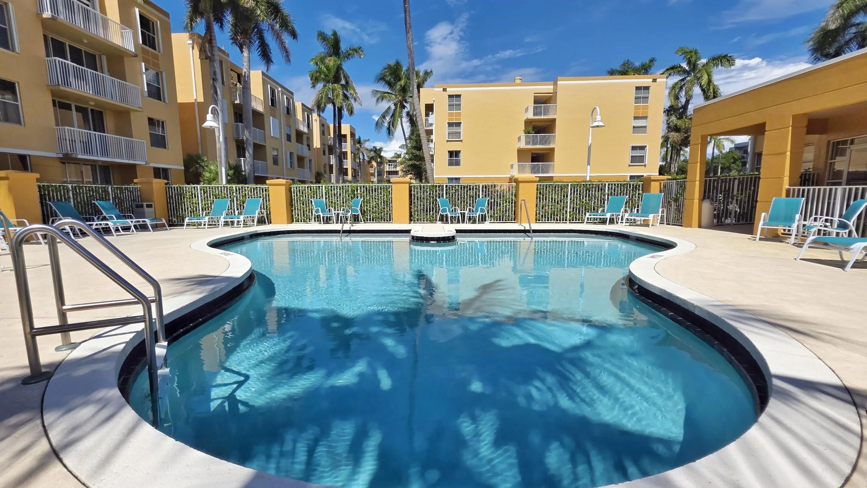 1341 Se 3rd Avenue #307, Dania Beach
