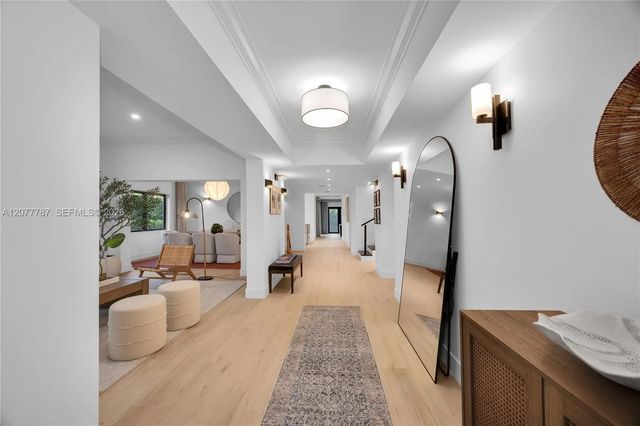 2 of 28 - 428 Sw 19th Road, Miami, FL