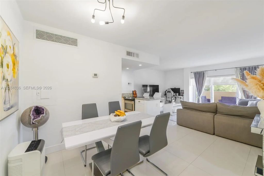 880 Ne 69th Street #5l, Miami