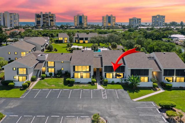 3 of 32 - 3212 S Lakeview Circle #10104, Fort Pierce, FL