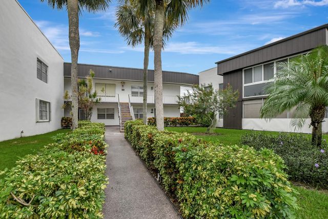 2 of 67 - 972 Normandy U, Delray Beach, FL