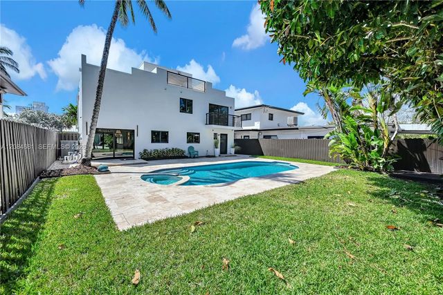 3 of 56 - 3305 Ne 15th Street, Fort Lauderdale, FL