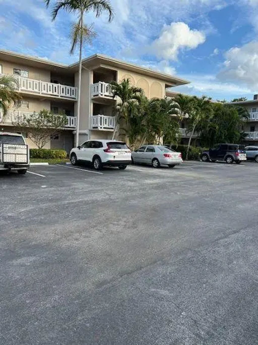 2566 Garden Drive S #307, Lake Worth