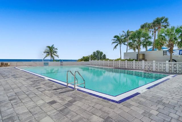 5 of 7 - 4250 Galt Ocean Drive #1a, Fort Lauderdale, FL