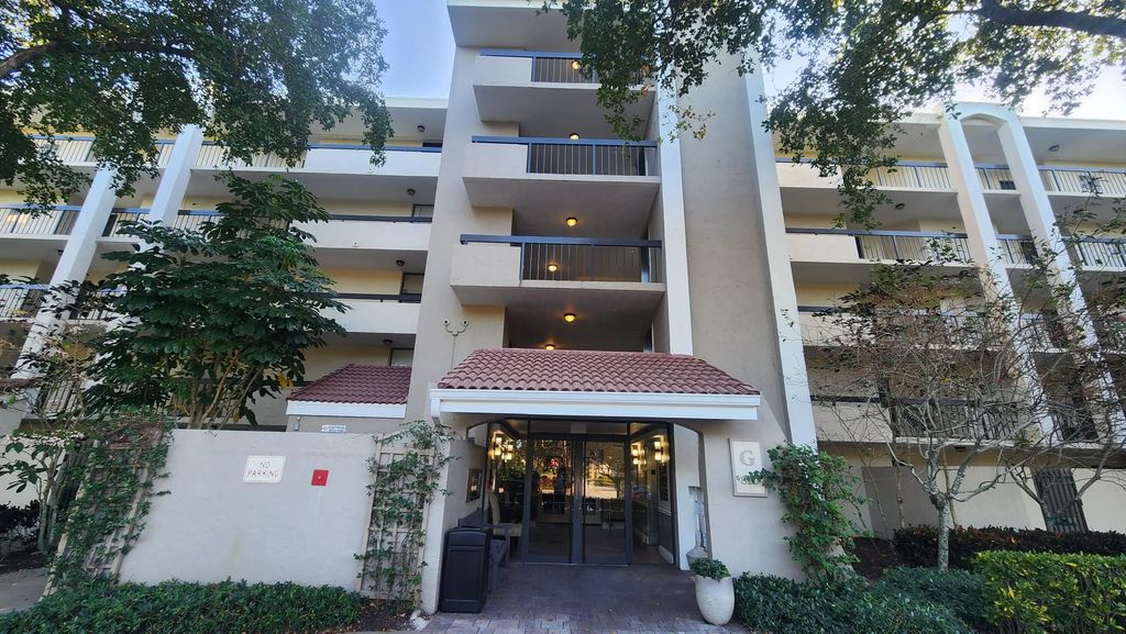 820 Lavers Circle #g306, Delray Beach