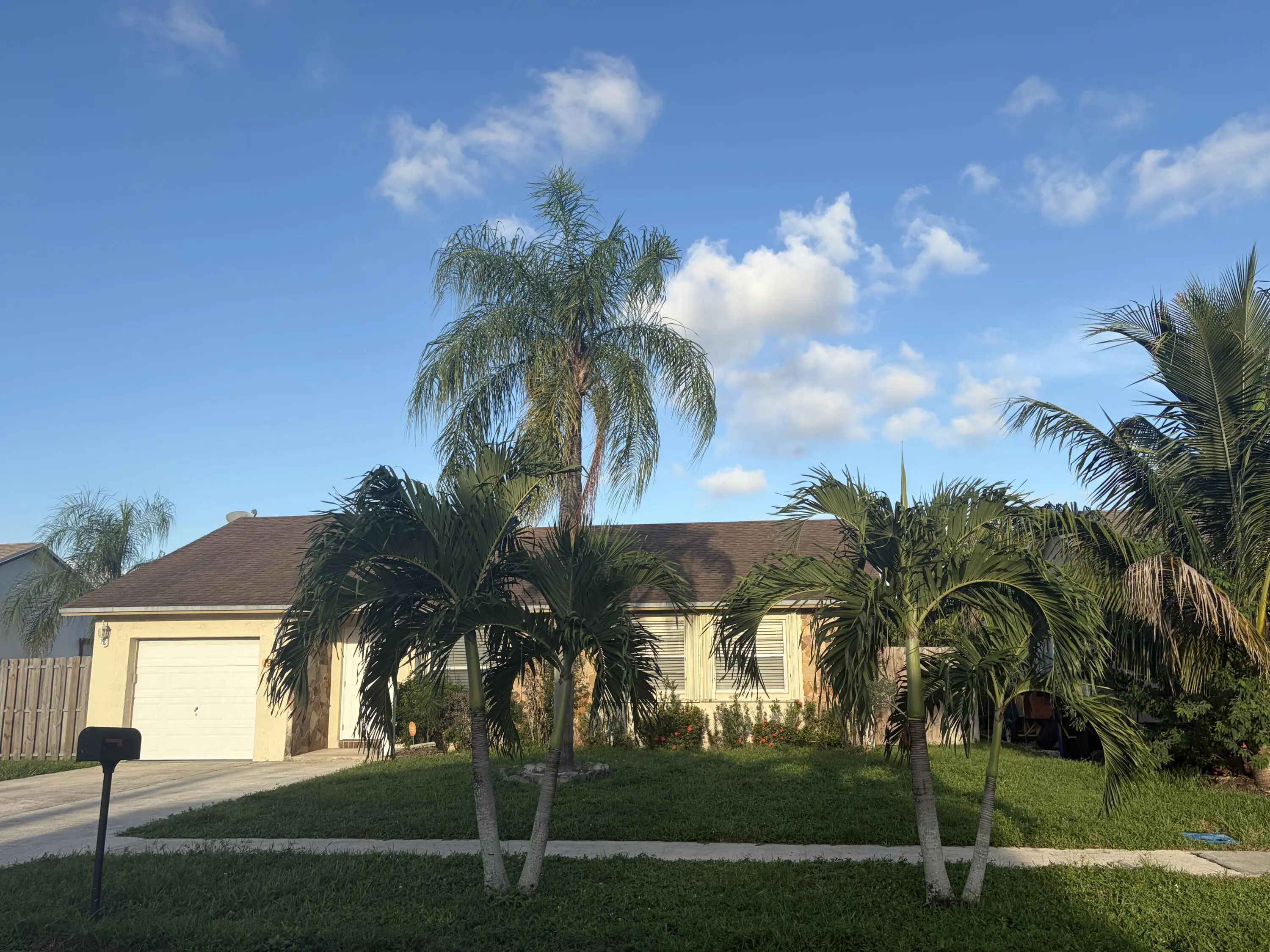 1905 Sw 86th Avenue, North Lauderdale