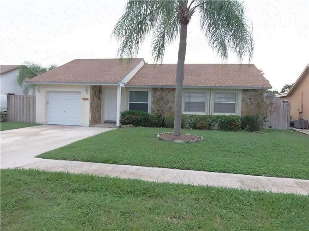 1905 Sw 86th Avenue, North Lauderdale