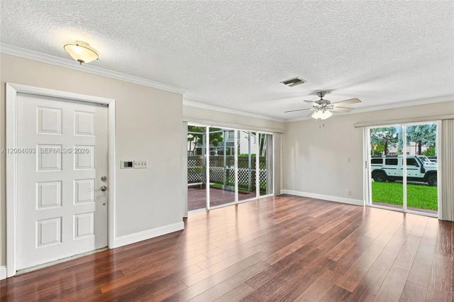 5 of 48 - 10922 Chandler Drive, Cooper City, FL