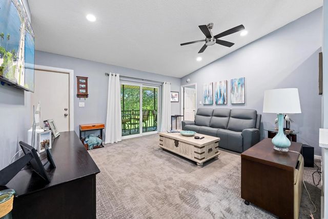 5 of 39 - 6511 Chasewood Drive #unit G, Jupiter, FL