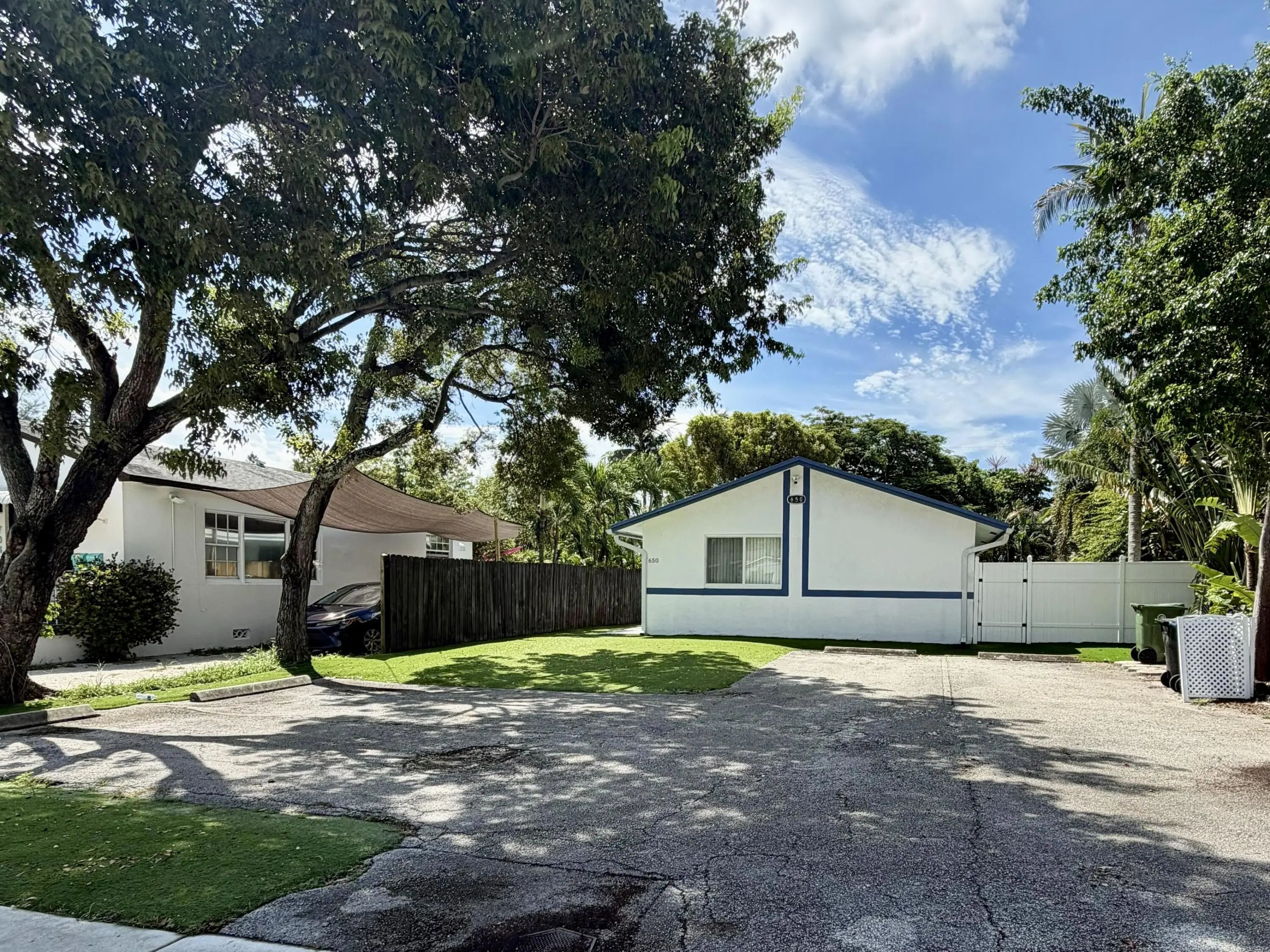 650 Ne 15th Street #a - B, Fort Lauderdale