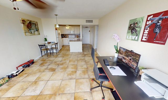 5 of 25 - 2771 Taft Street #302, Hollywood, FL