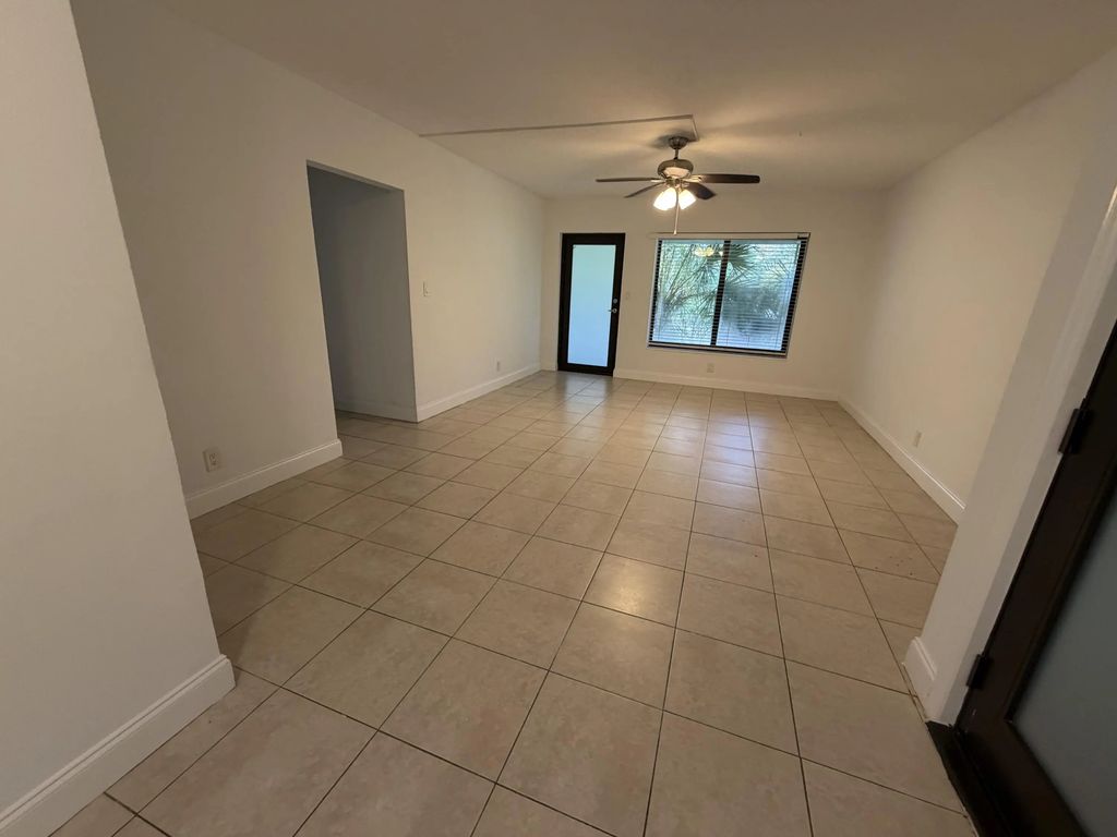 2255 Ne 51st Street #b3, Fort Lauderdale