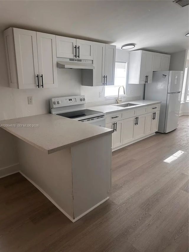 4 of 22 - 131 Oak Drive, Clewiston, FL