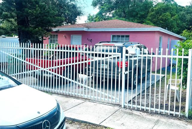 2051 Rutland Street, Opa-Locka