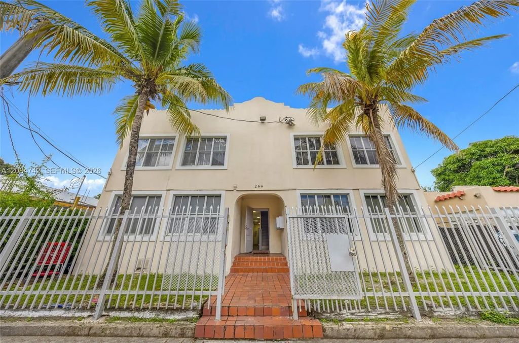 244 Nw 34th Street, Miami