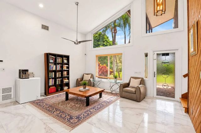 5 of 35 - 4121 Nw 5th Avenue, Boca Raton, FL