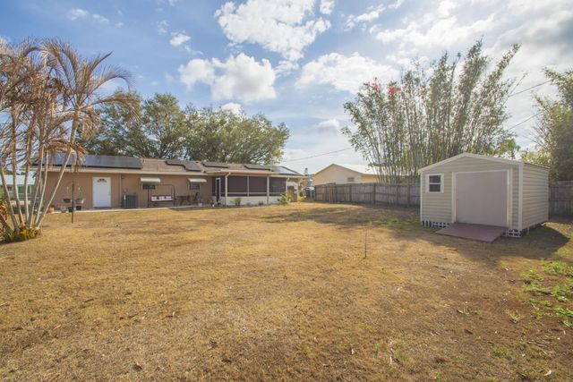 5 of 16 - 1686 Se Biddle Lane, Port St. Lucie, FL