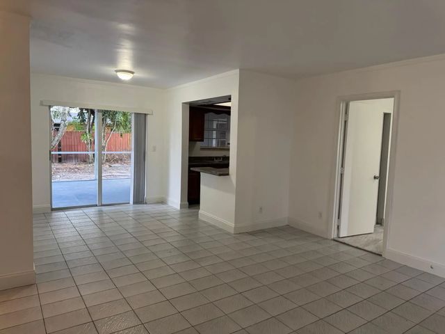 2 of 12 - 6120 Sw 22nd Court, Miramar, FL