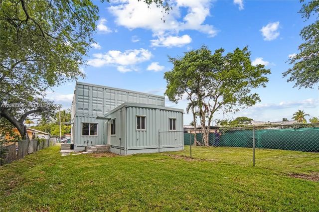 4 of 52 - 7815 Nw 4th Avenue, Miami, FL