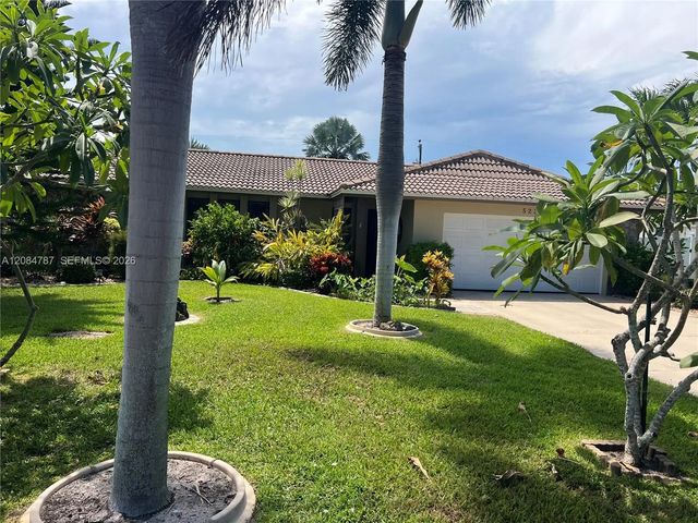 522 Se 34 Terrace, Cape Coral