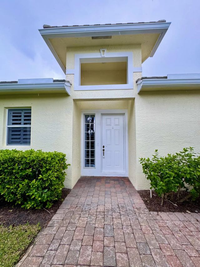 2 of 31 - 1464 Se Tidewater Place, Stuart, FL