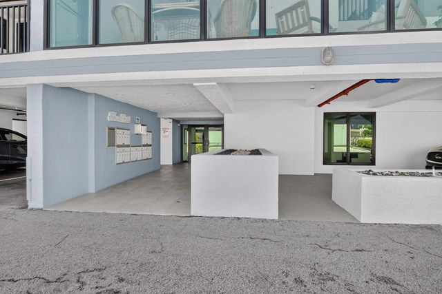 2 of 96 - 665 Se 21st Avenue #102, Deerfield Beach, FL
