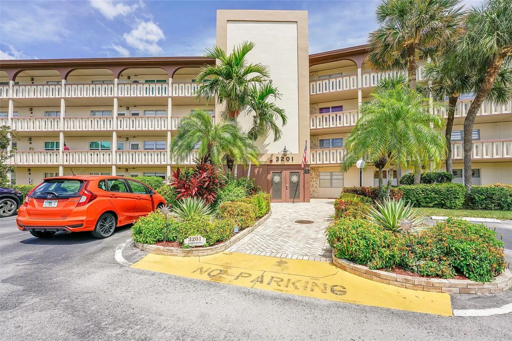 3201 Portofino Point #c2, Coconut Creek