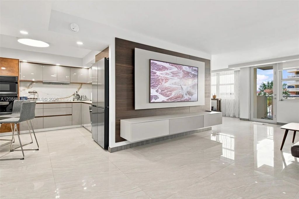 250 174th Street #211, Sunny Isles Beach