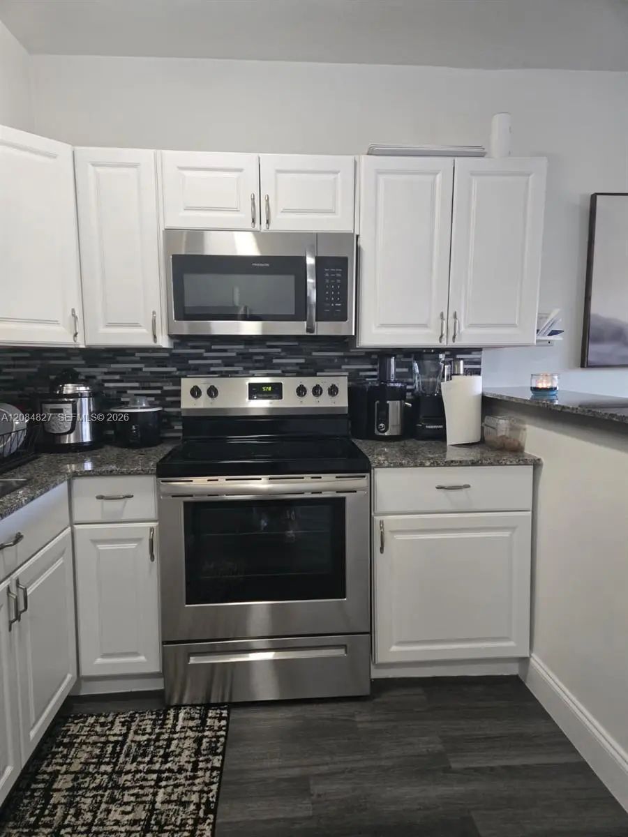 900 Sw 11Th Avenue #7C, Hallandale Beach, FL, 33009