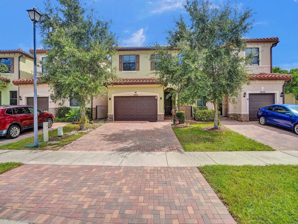 5804 Nw 46th Lane, Tamarac