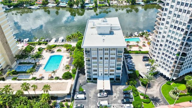 5 of 39 - 5640 Collins Avenue #6b, Miami Beach, FL