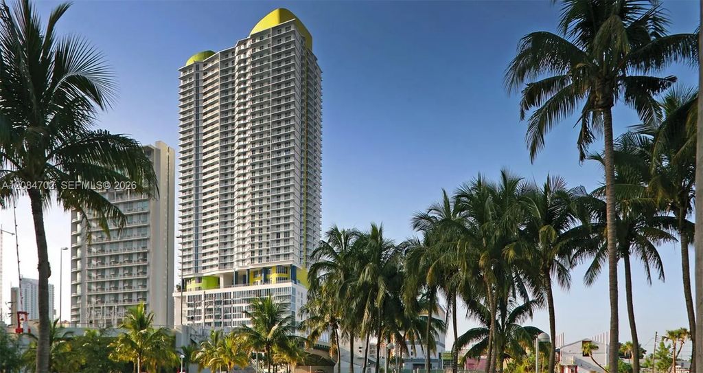 185 Sw 7th Street #3206, Miami