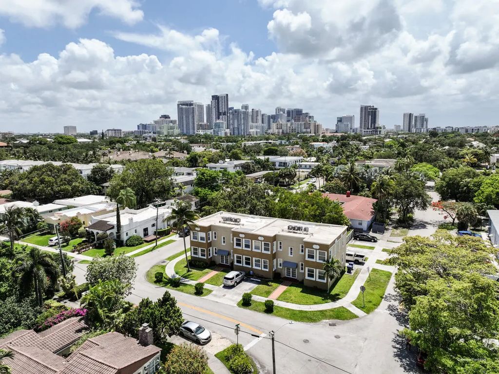 403 Ne 16th Avenue #apt 7, Fort Lauderdale