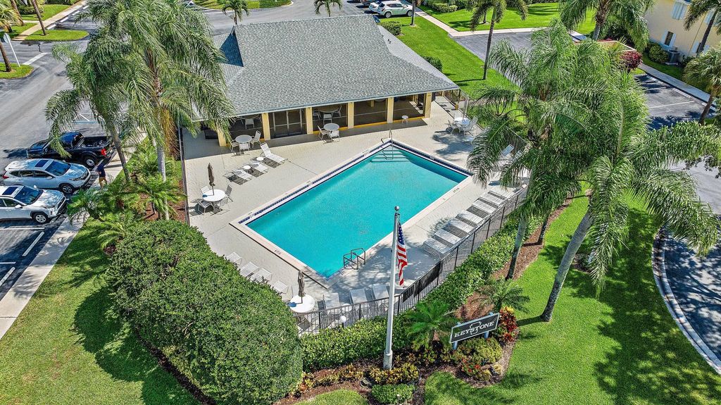 1002 Keystone Drive #unit G, Jupiter