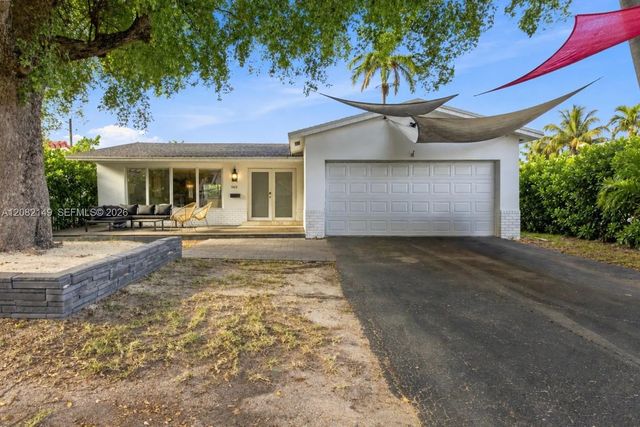 2 of 44 - 1103 Washington Street, Hollywood, FL