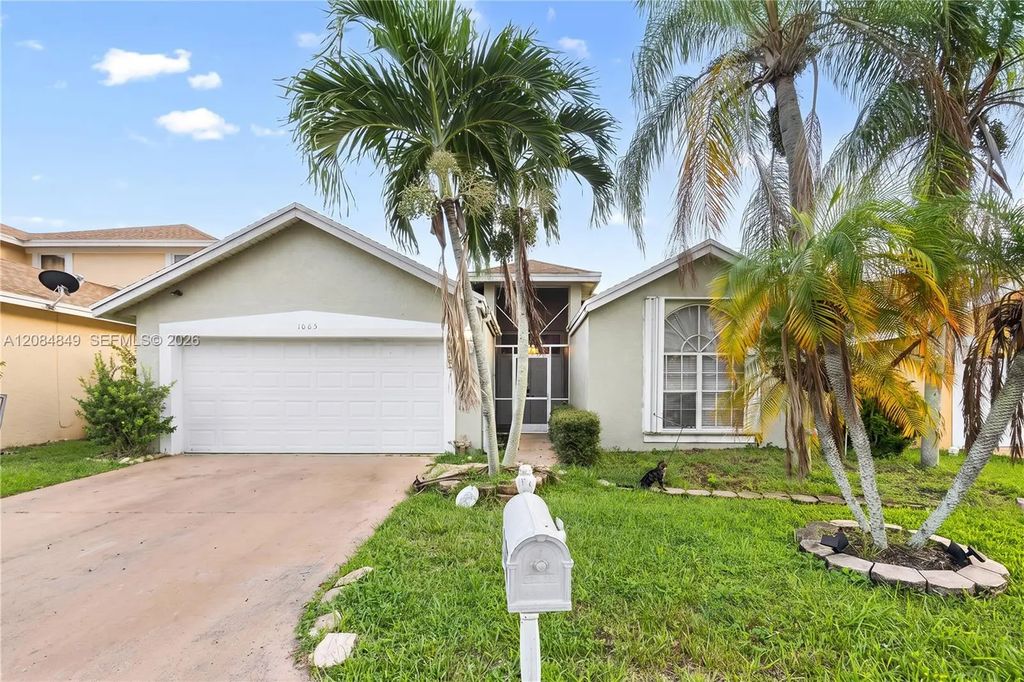 1065 W Fairfax Circle W, Boynton Beach